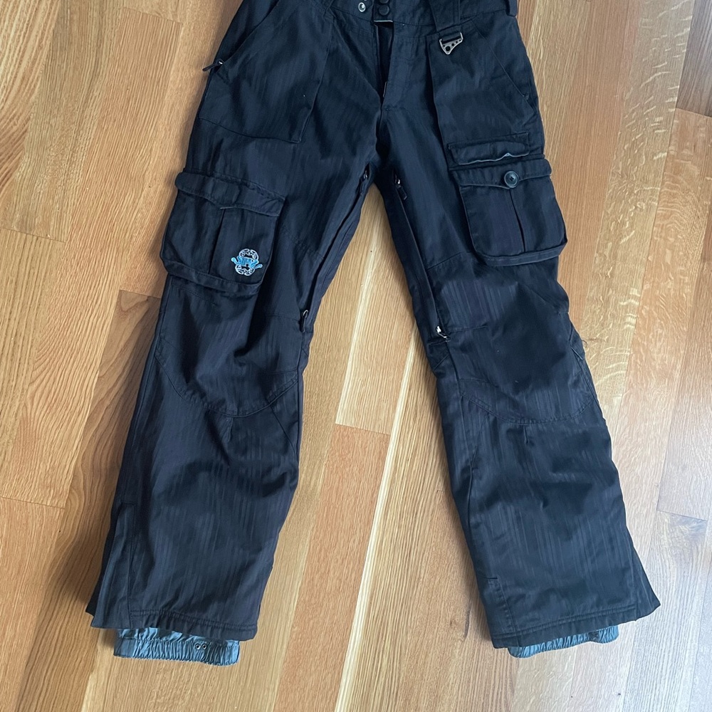 Beautiful Simms ski/snowboard pants size S